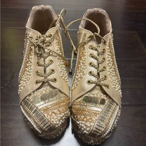 Elegant Beaded Women's Shoes